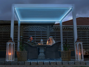 pergola-bioclimatica-pergolux-autoportante-luzes-led-luz-rgb-ceu-azul