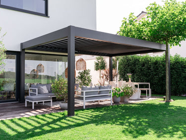 pergola-bioclimatica-pergolux-autoportante-skydance-antracite-varanda